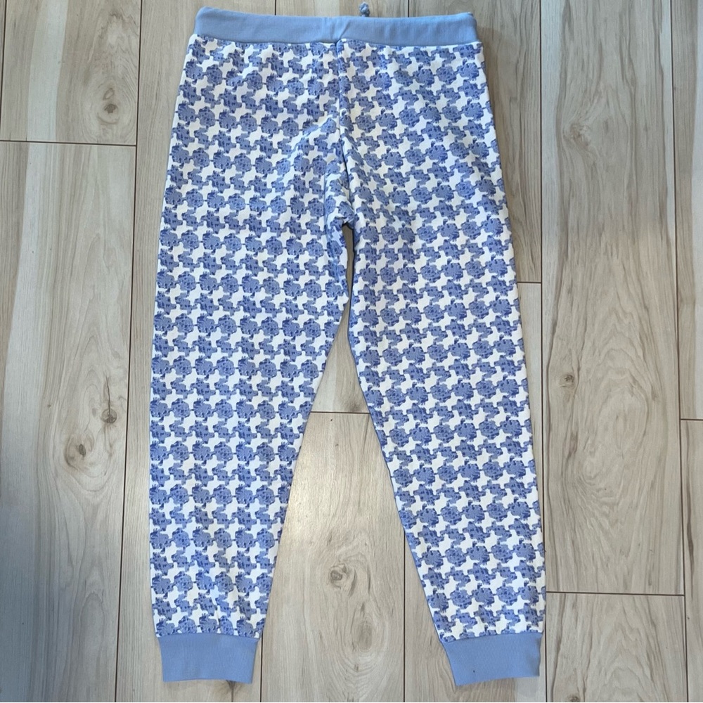 ๐ Pajamagram Chalet Shearling Rollneck Pajamas in Snow Day Shearling M - Picture 7 of 9